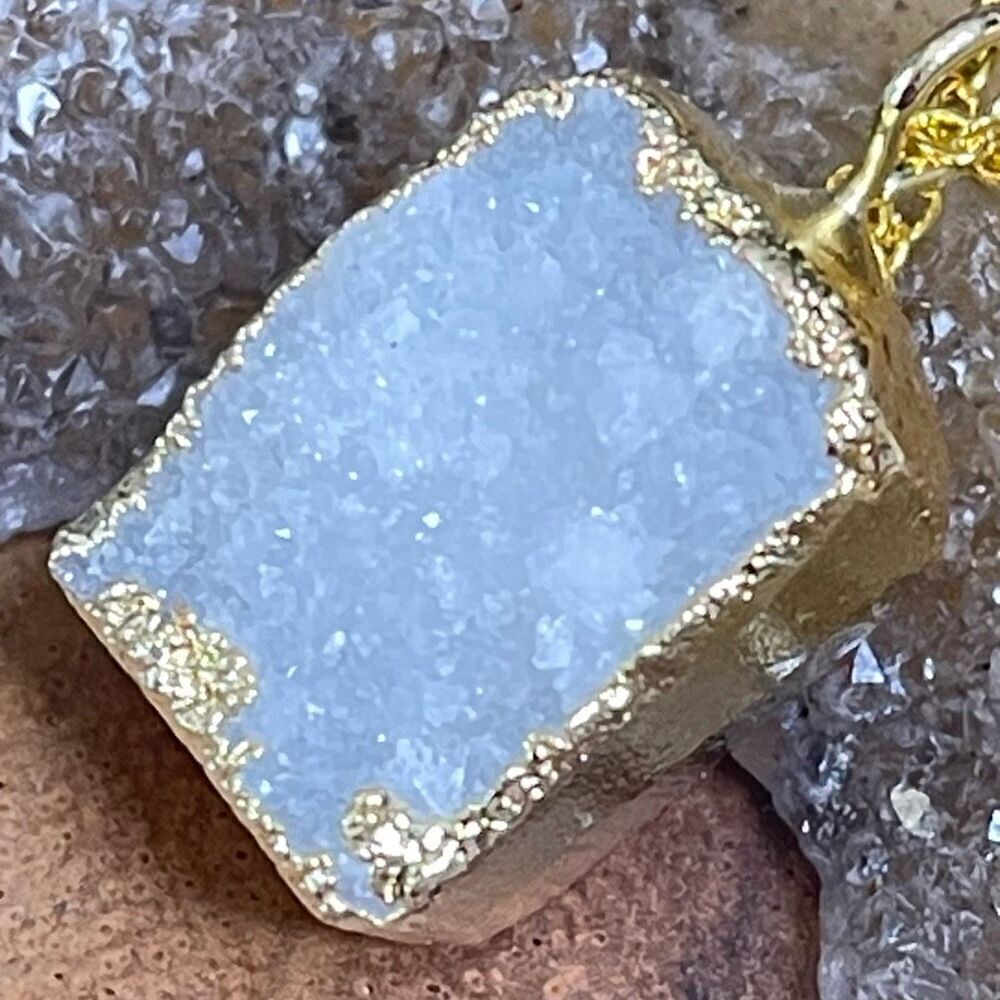 Natural quartz crystal stone druzy cube raw specimen necklace 20” gold tone chai